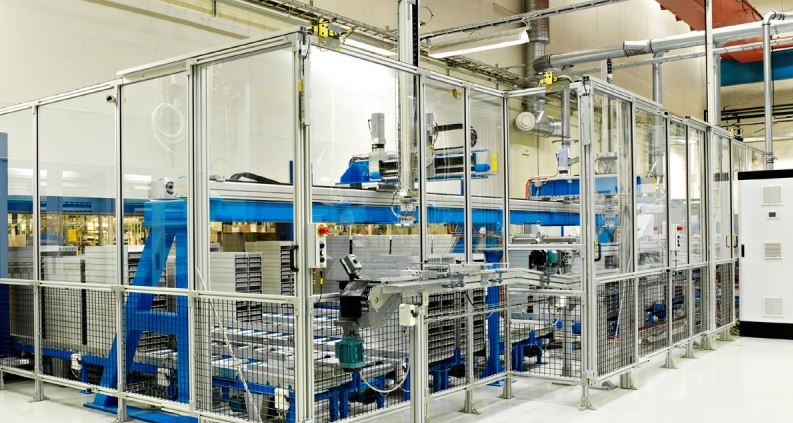 Machine safety fence solution