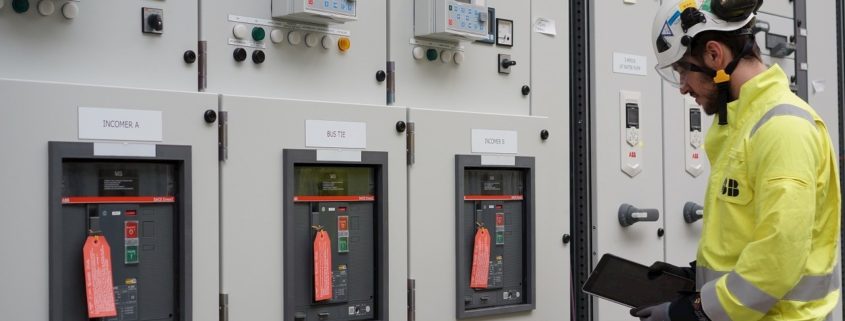 UL845 motor control centers panel