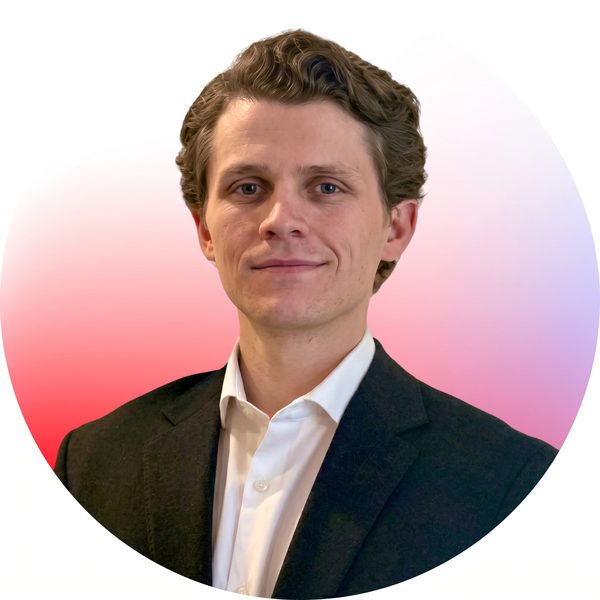 matt darroch headshot
